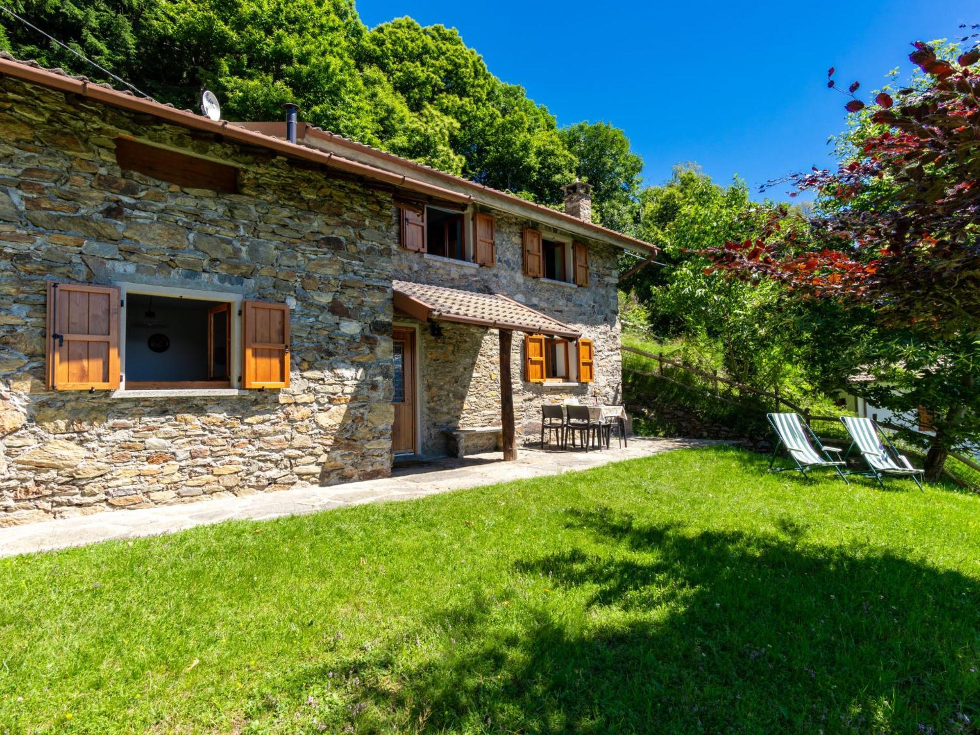 Holiday Home Munt Del Nana By Interhome Plesio Luaran gambar
